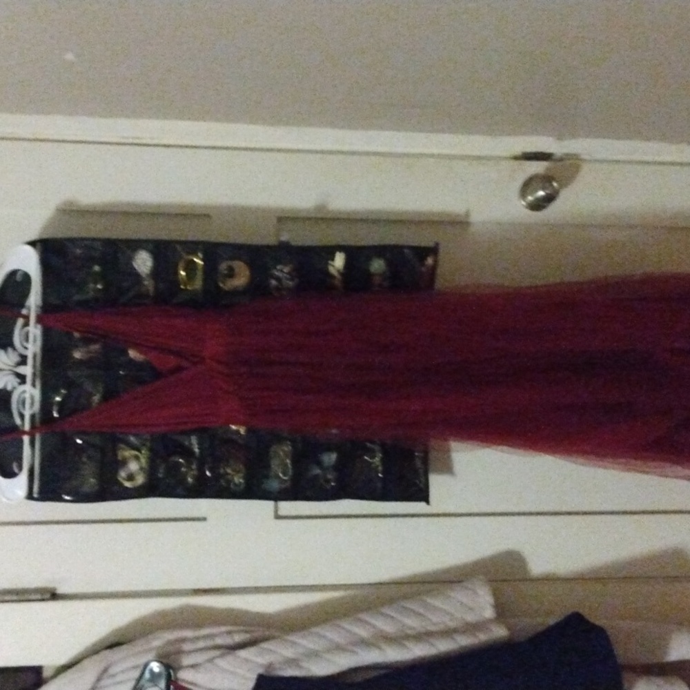Women's size L maroon dress
